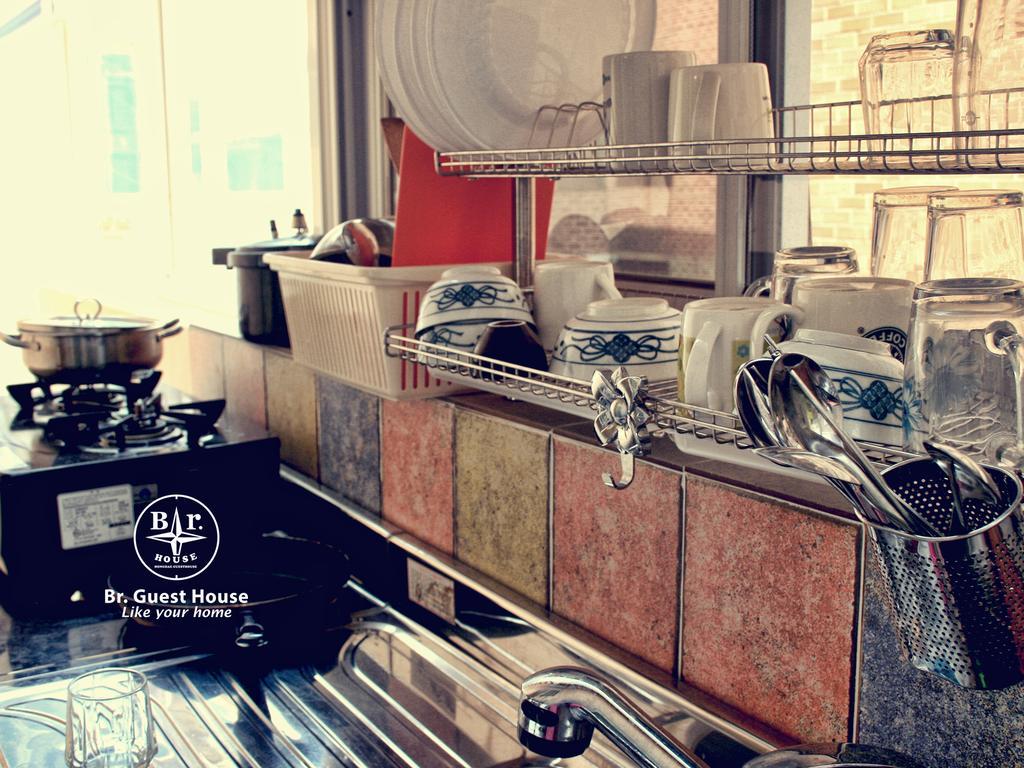 Br. Guesthouse Hongdae Seoul Ngoại thất bức ảnh