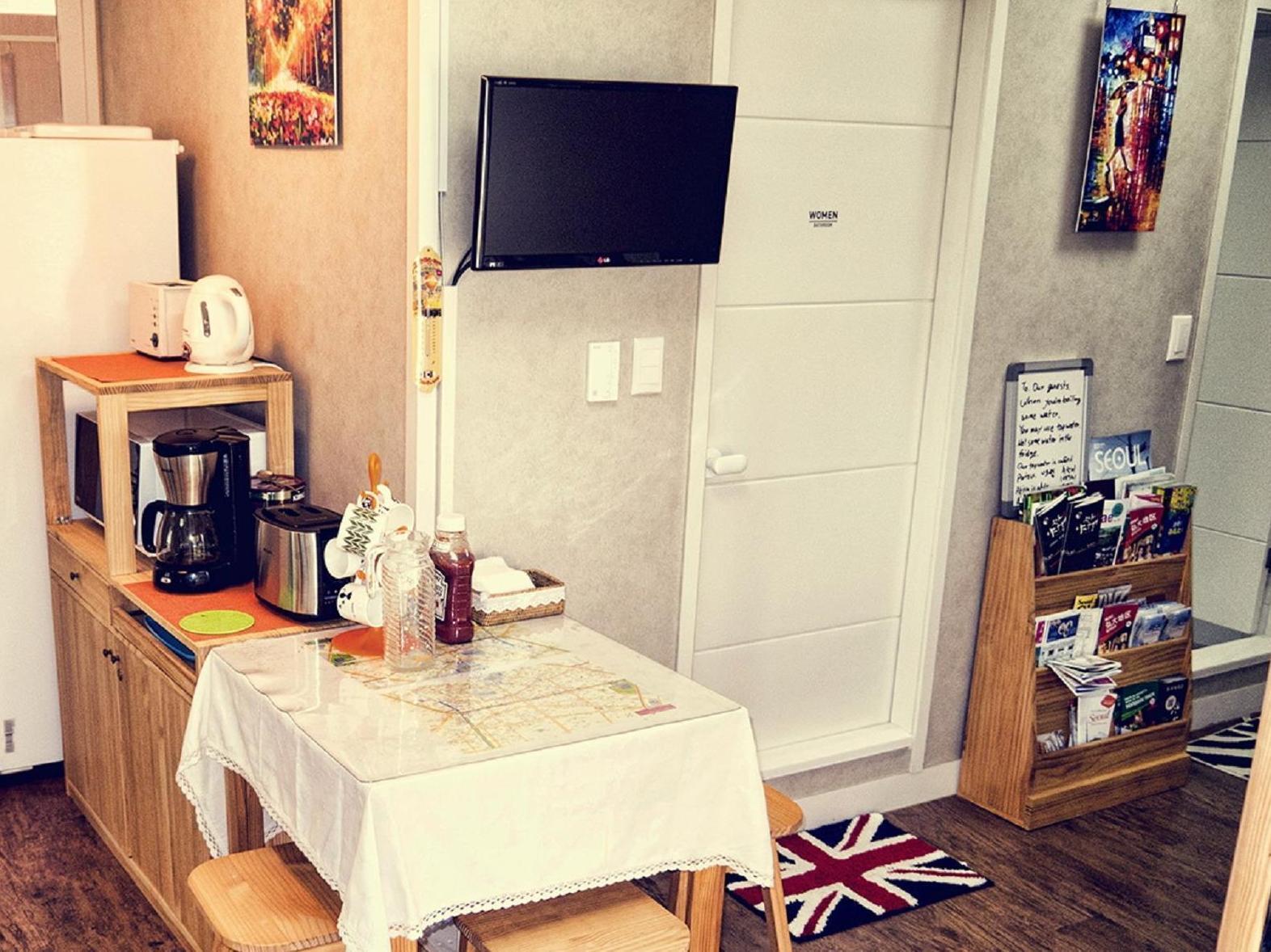 Br. Guesthouse Hongdae Seoul Ngoại thất bức ảnh